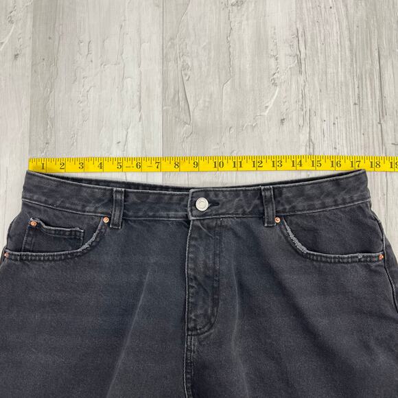 Denim Co Black Cotton High Rise Distressed Frayed 2" Denim Shorts Plus Size 14 - Picture 7 of 9